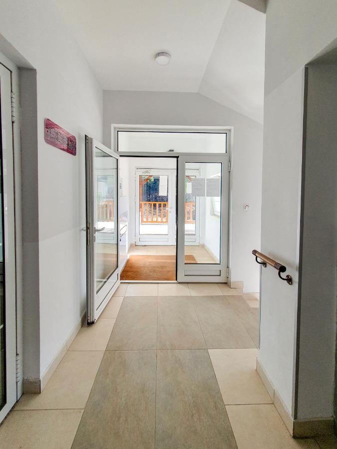 Apartman Cvejic - Suncani Apartmani Брзече Экстерьер фото